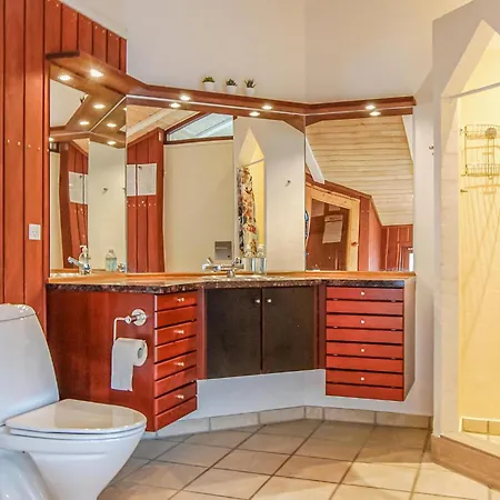 Сasa de vacaciones 3 Bedroom Pet Friendly In *
