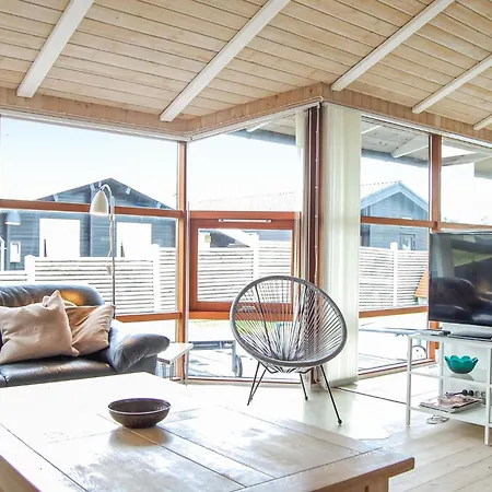 Сasa de vacaciones 3 Bedroom Pet Friendly In Blokhus